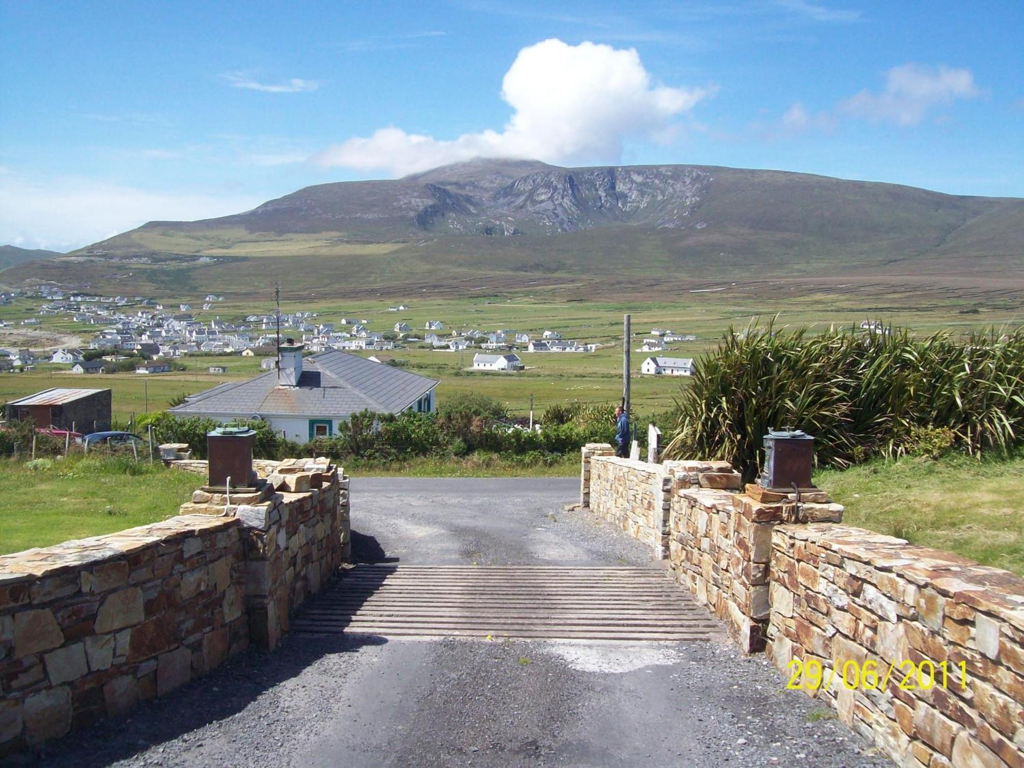 Bed and Breakfast Achill West Coast House Dooagh Exterior foto